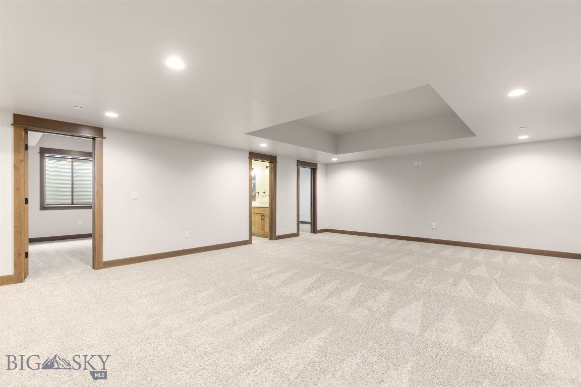 Amsterdam Village - Residential