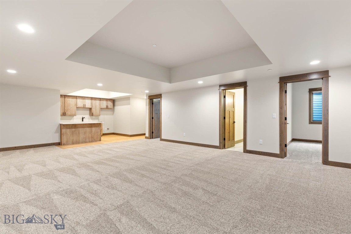 Amsterdam Village - Residential