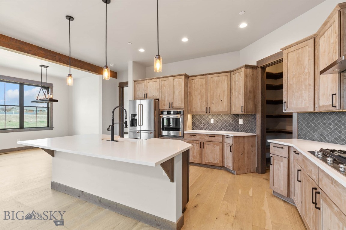 Amsterdam Village - Residential