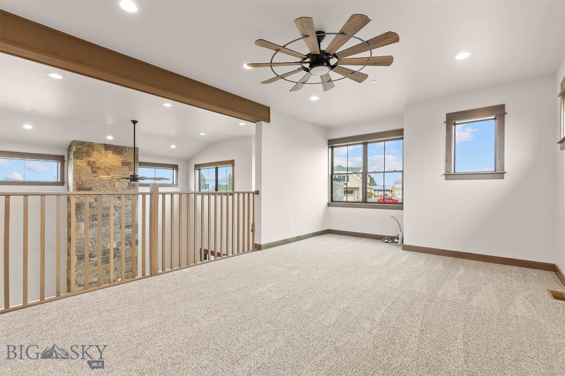 Amsterdam Village - Residential