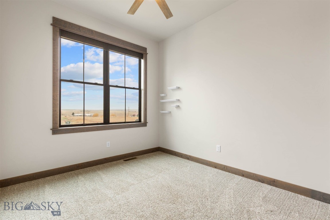 Amsterdam Village - Residential