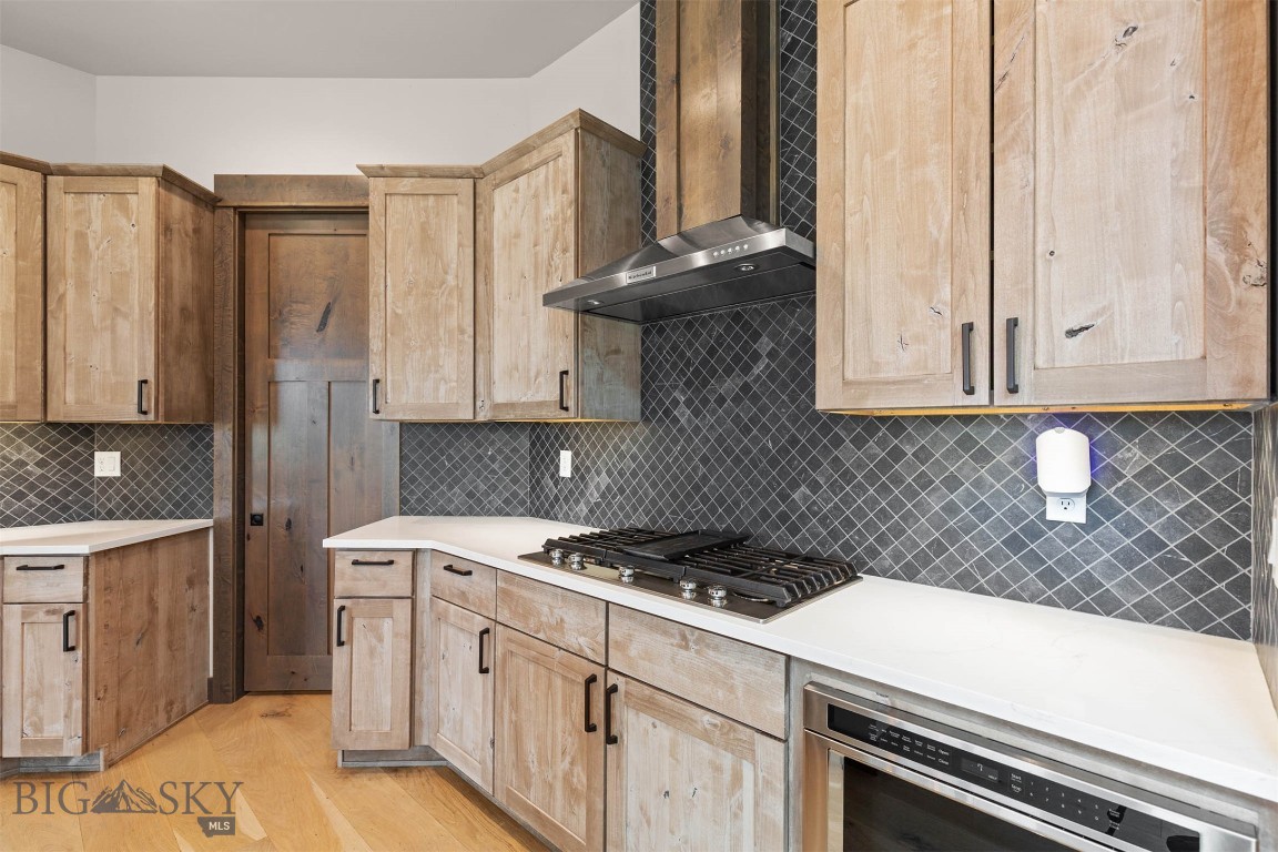 Amsterdam Village - Residential