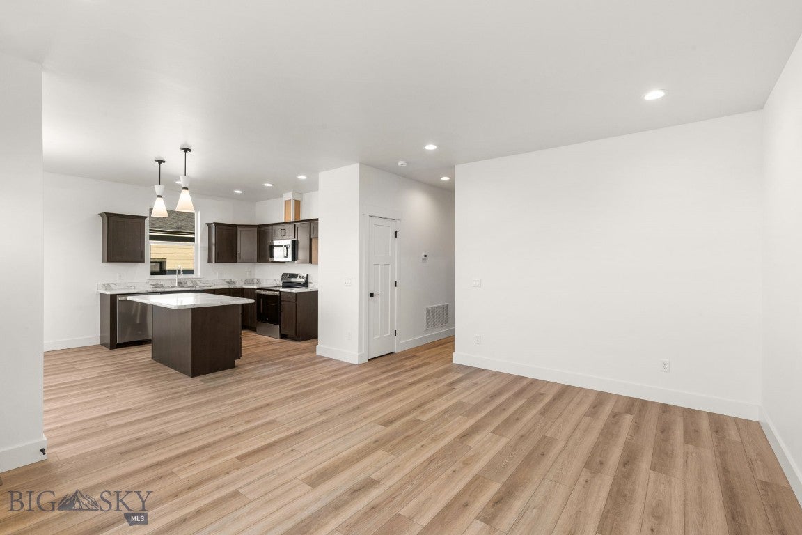 1100 Melissa Way