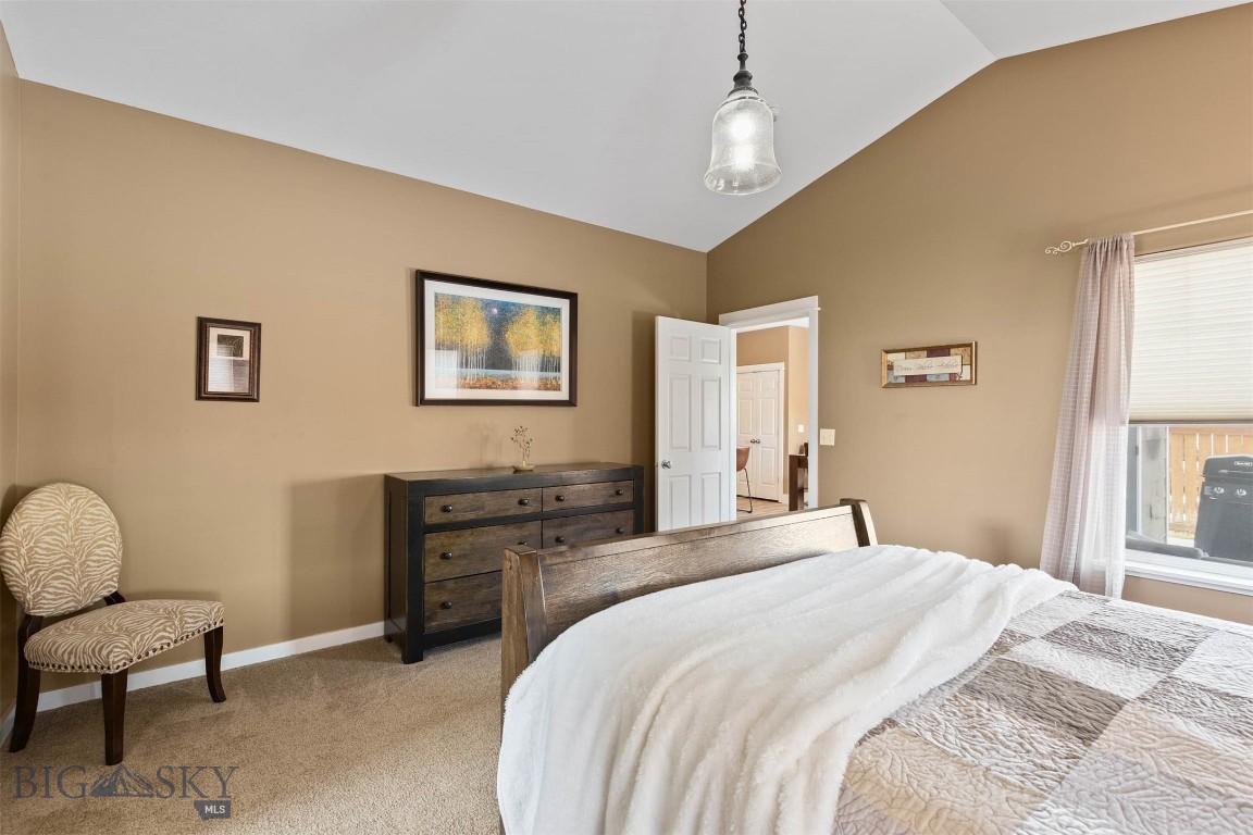 Bozeman, Montana 59718, United States, 3 Bedrooms Bedrooms, ,3 BathroomsBathrooms,Residential,Contingent,62692