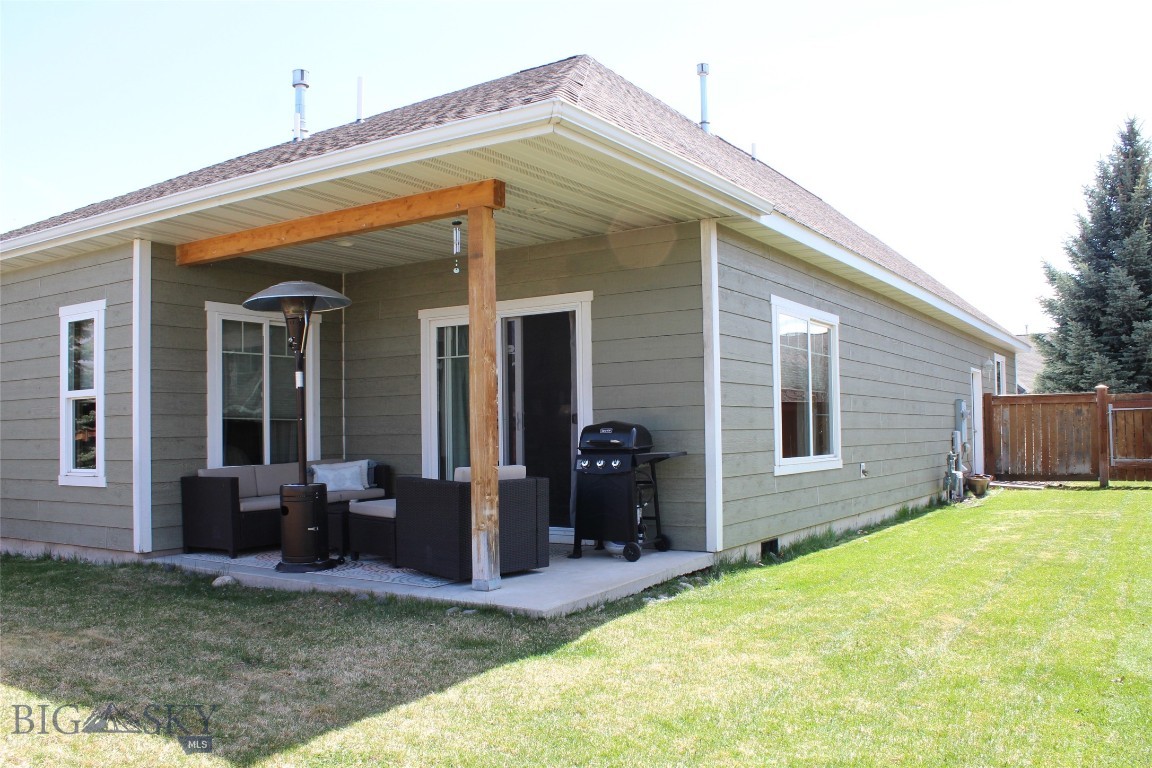 Bozeman, Montana 59718, United States, 3 Bedrooms Bedrooms, ,3 BathroomsBathrooms,Residential,Contingent,62692