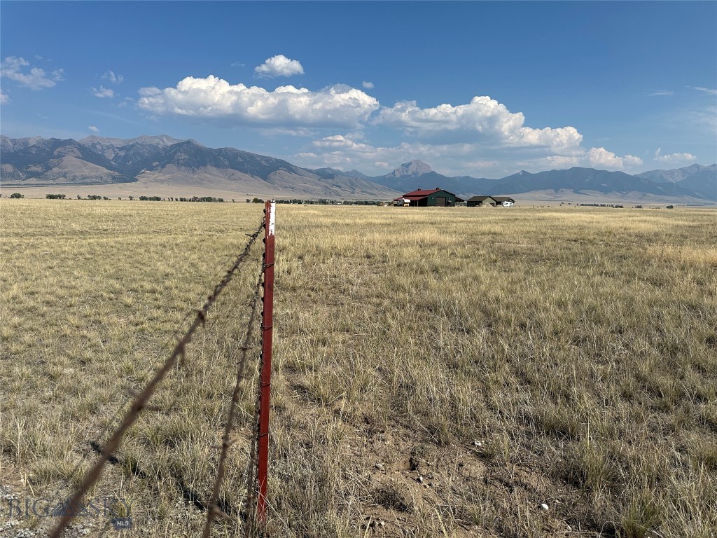 Lonesome Dove Ranch - Land