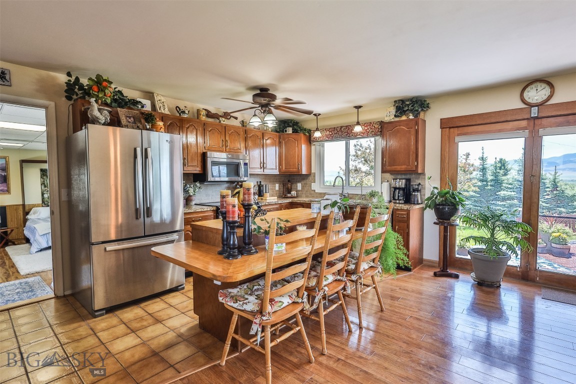 Whitehall, Montana 59759, United States, 3 Bedrooms Bedrooms, ,3 BathroomsBathrooms,Residential,Pending,54003