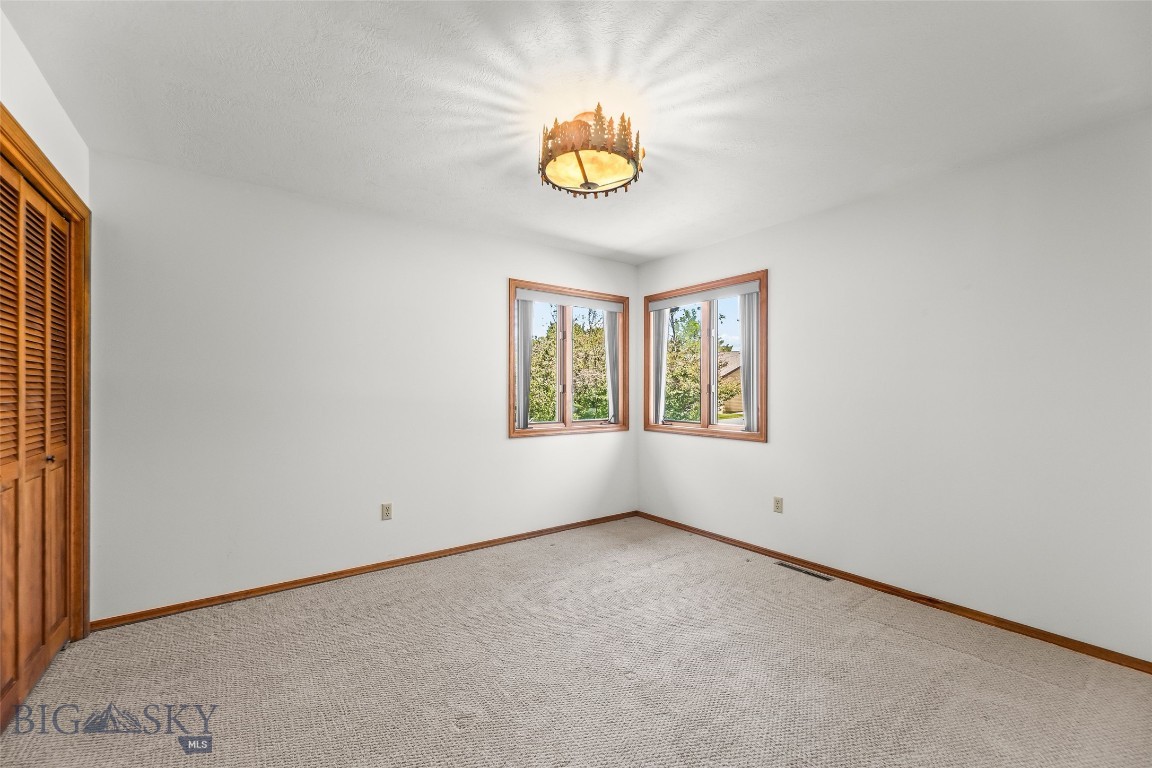 Woodbrook Townhome - Residential