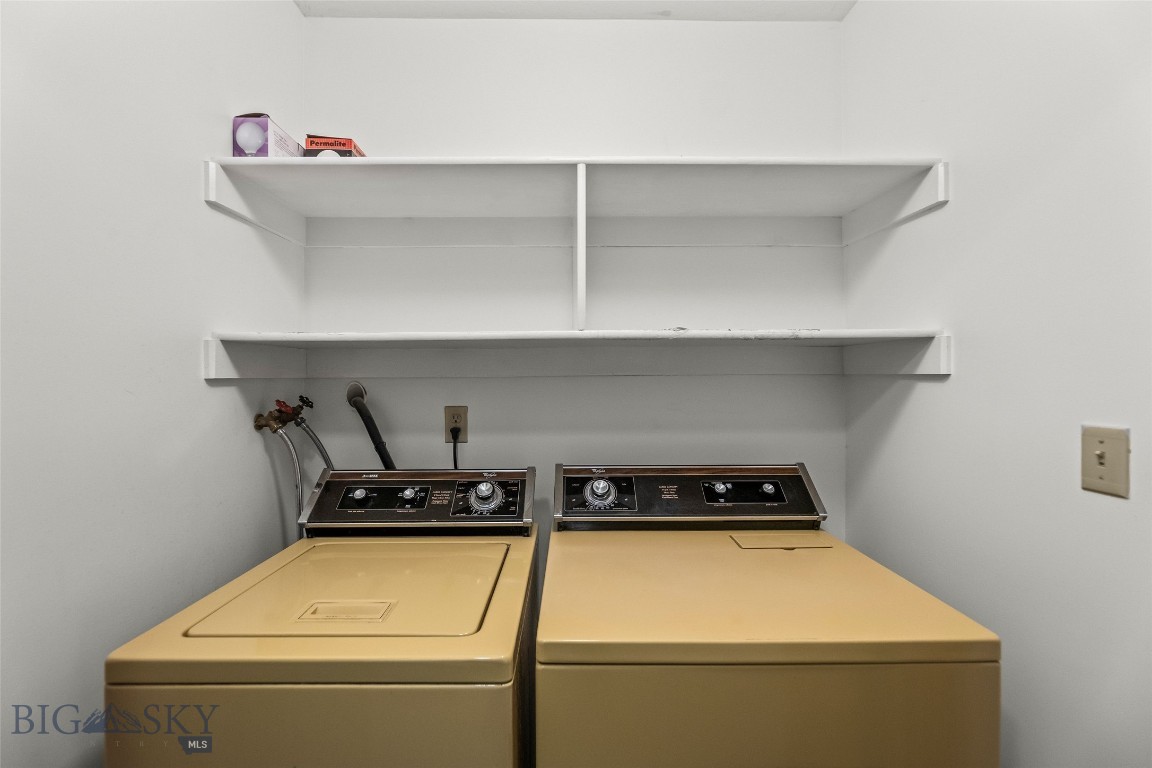 Woodbrook Townhome - Residential