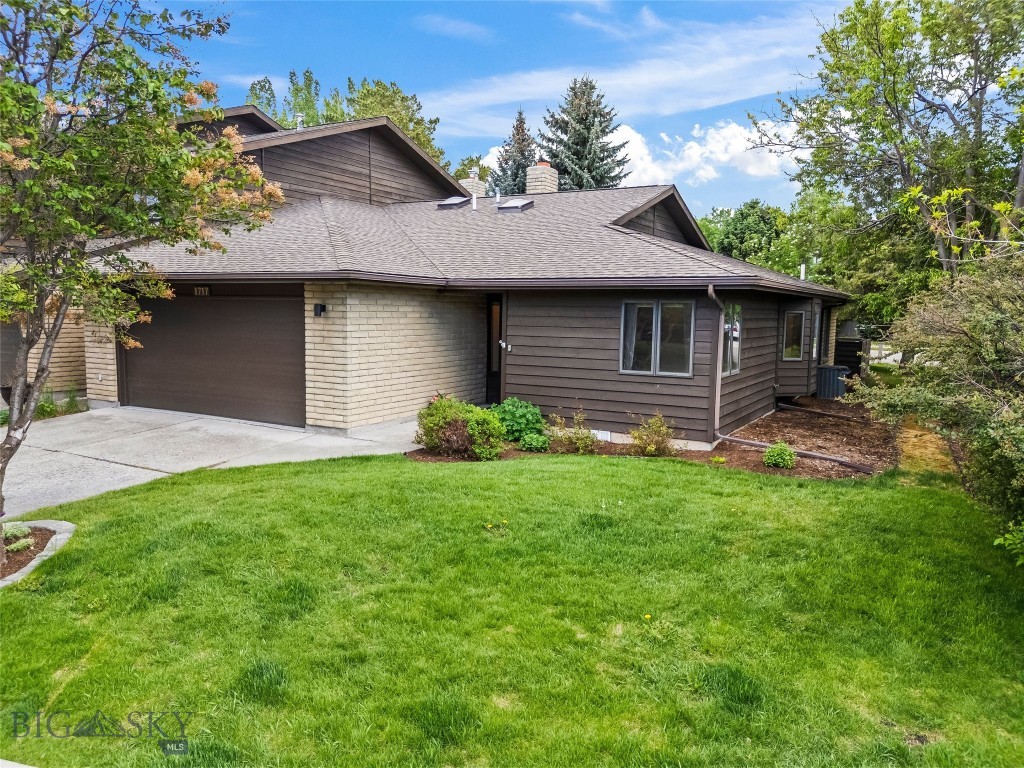 Woodbrook Townhome - Residential
