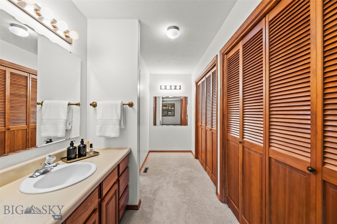 Woodbrook Townhome - Residential
