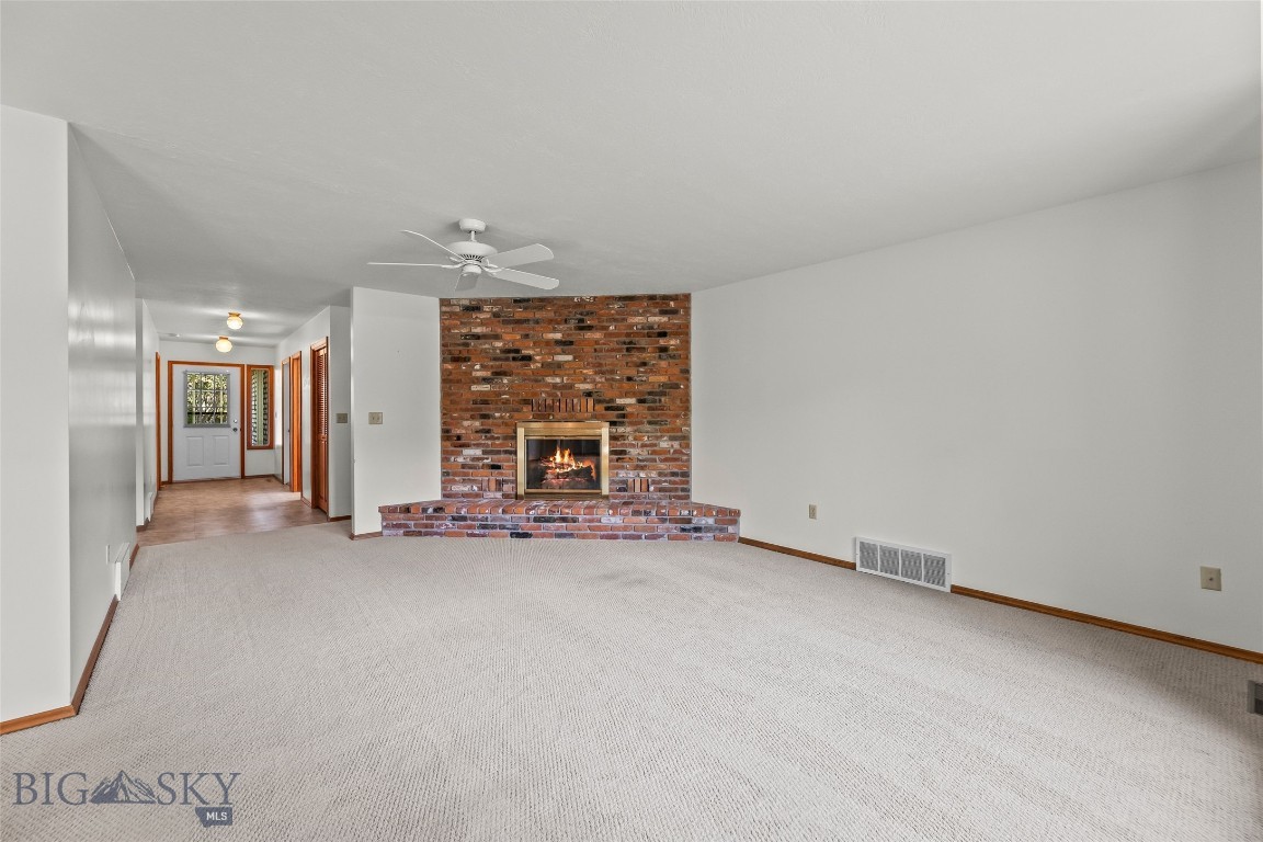 Woodbrook Townhome - Residential