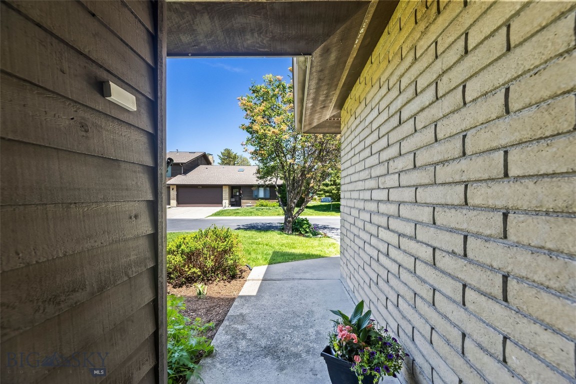 Woodbrook Townhome - Residential