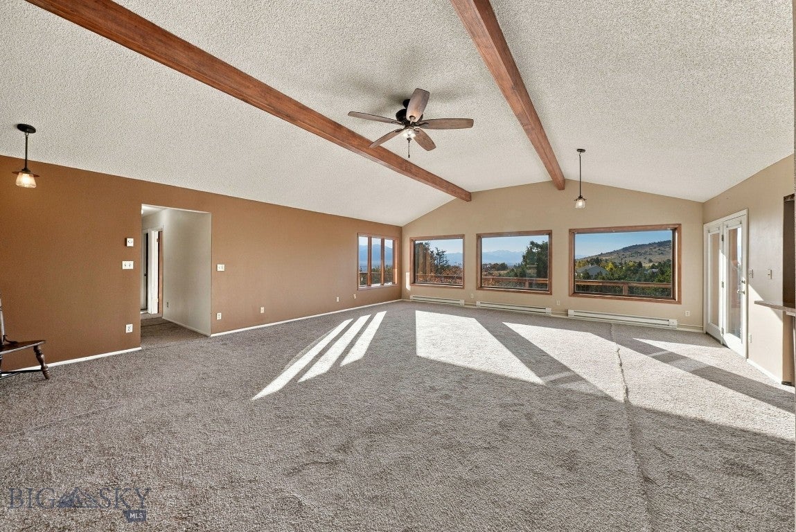 71 Deer Lane