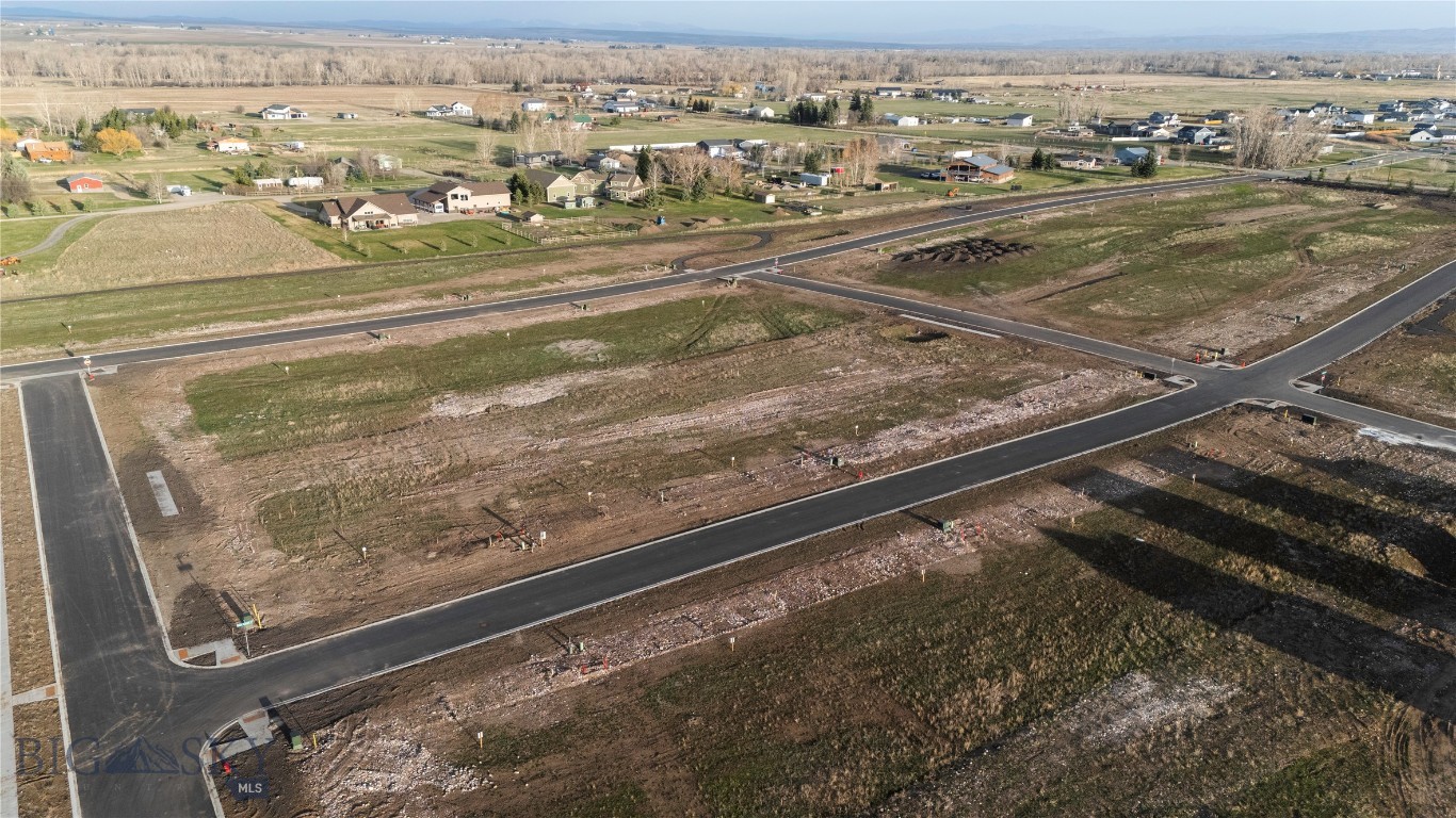 Gallatin Meadows - Land