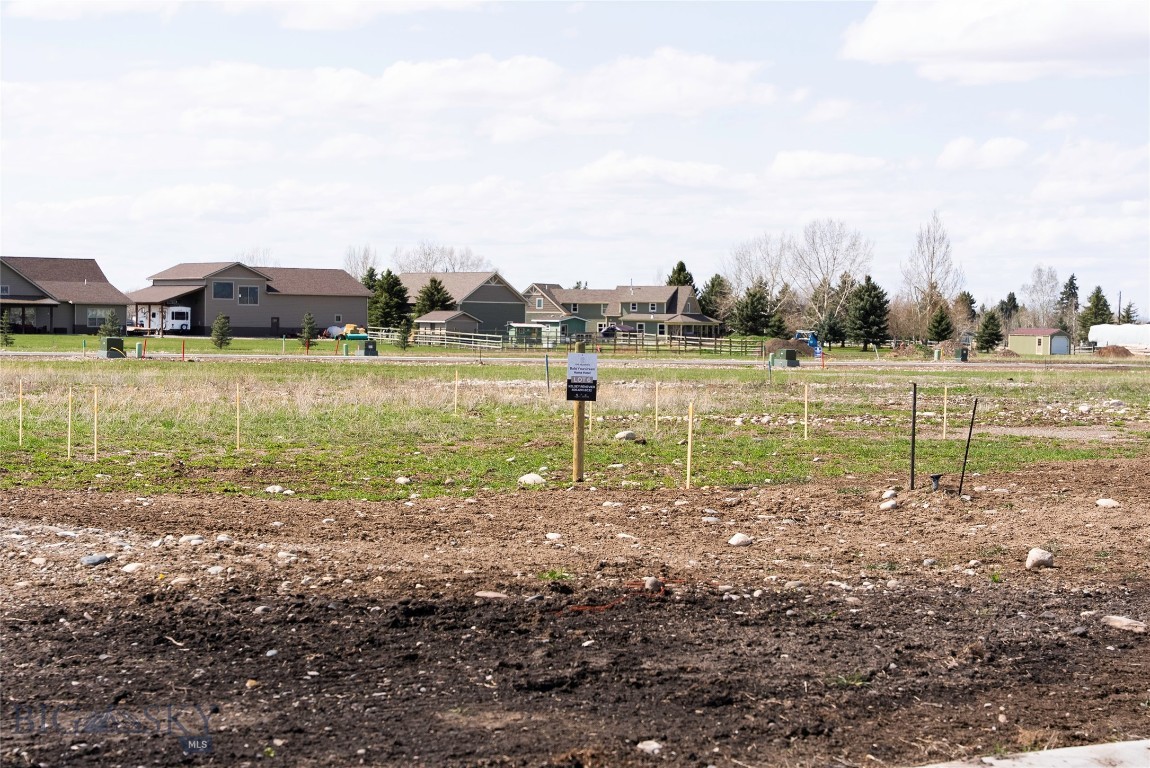 Gallatin Meadows - Land