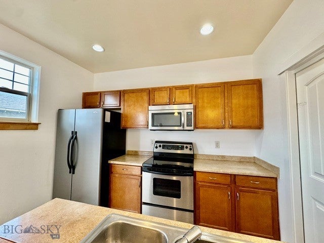 725 N 11th Street