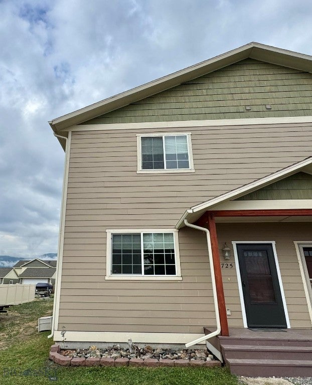 725 N 11th Street
