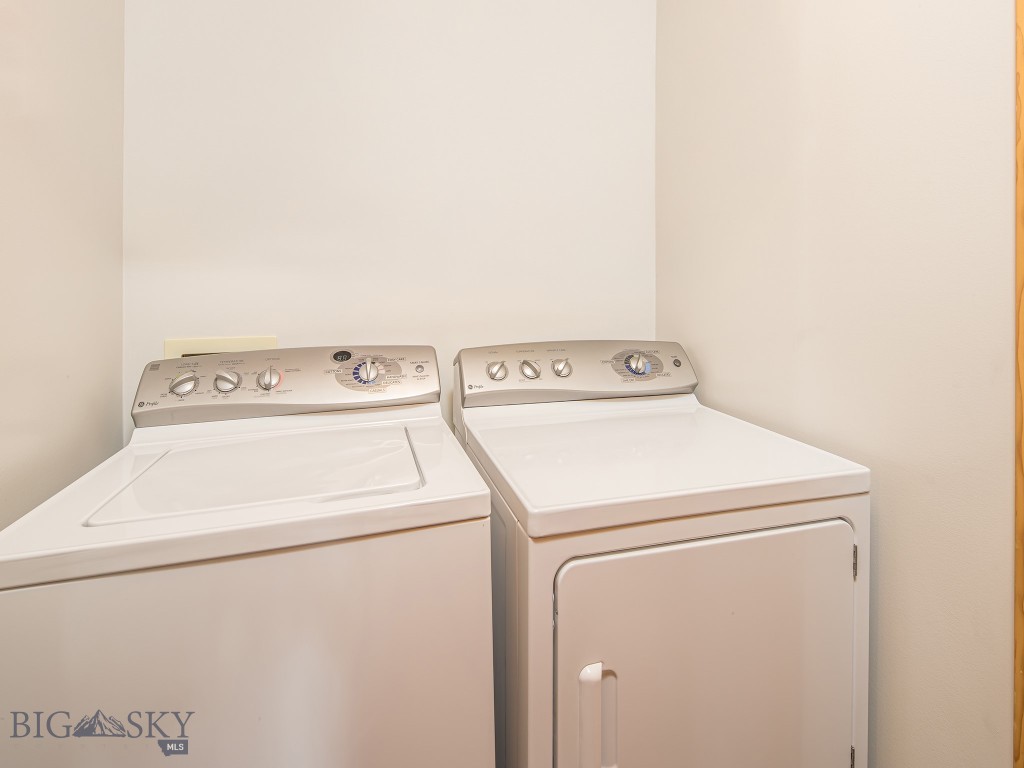 Beaverhead Condos - Residential