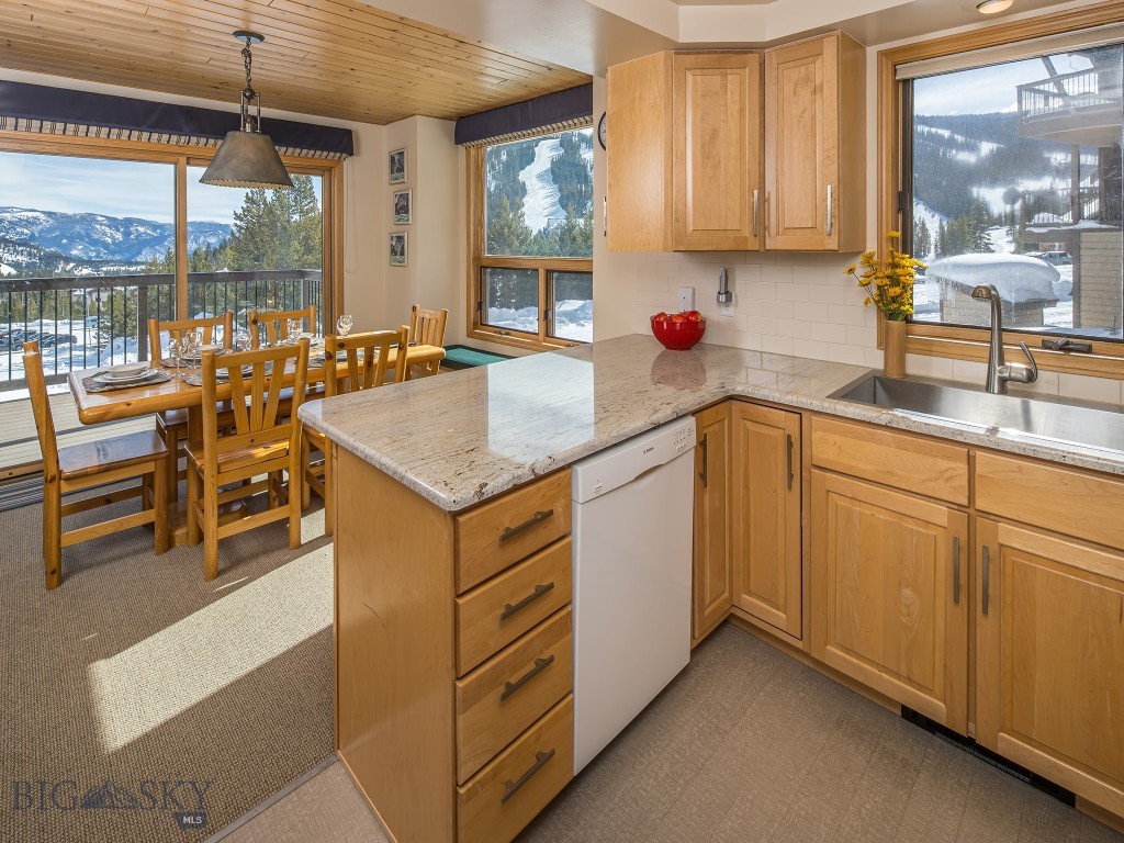 Beaverhead Condos - Residential
