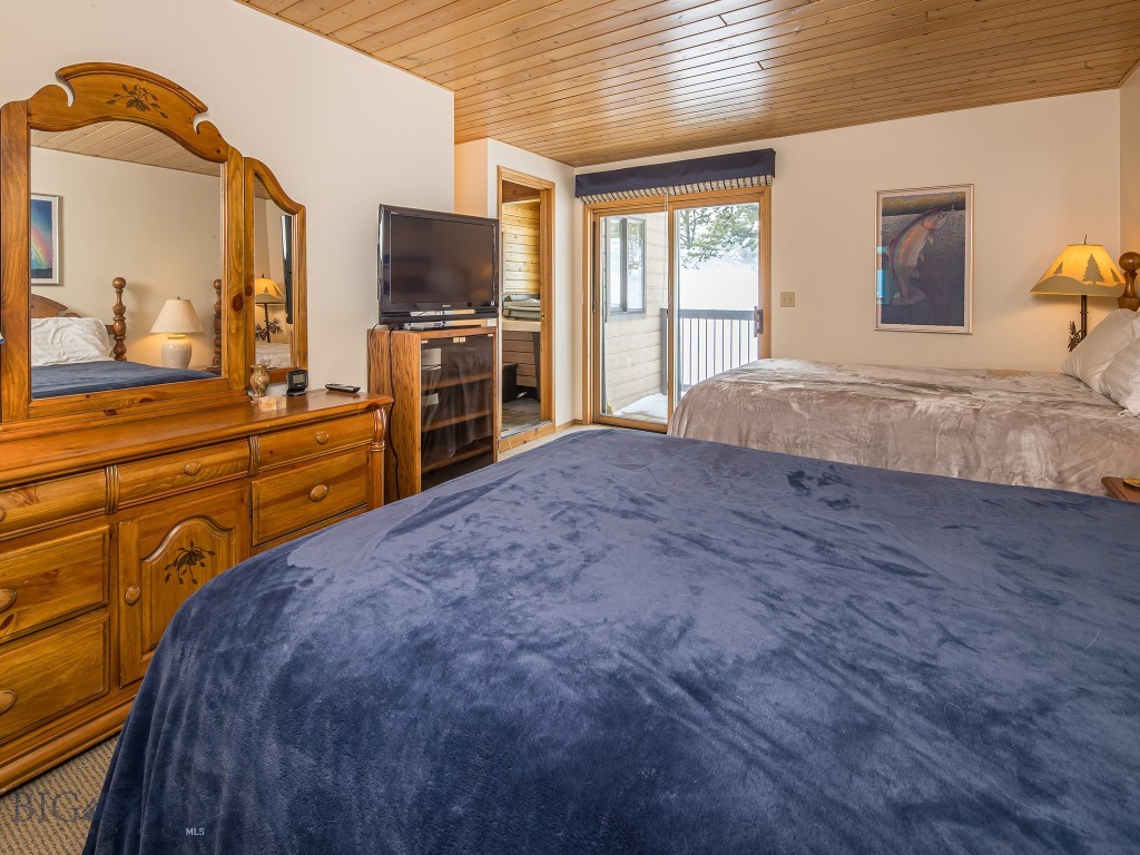 Beaverhead Condos - Residential