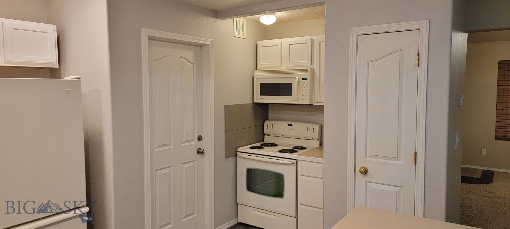 3607 Laredo