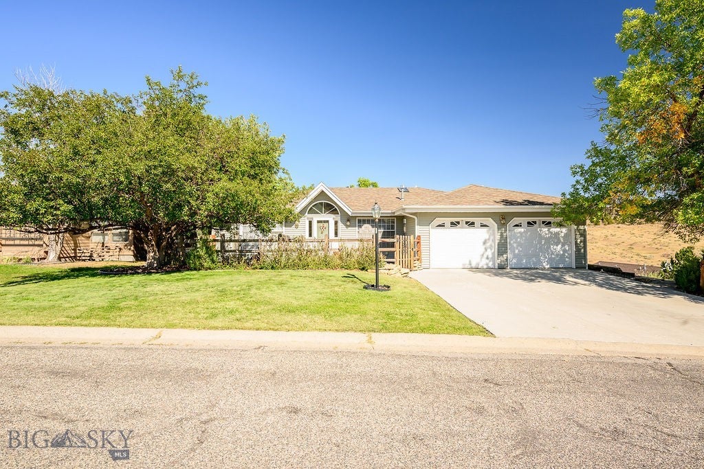 2911 Tartan Road