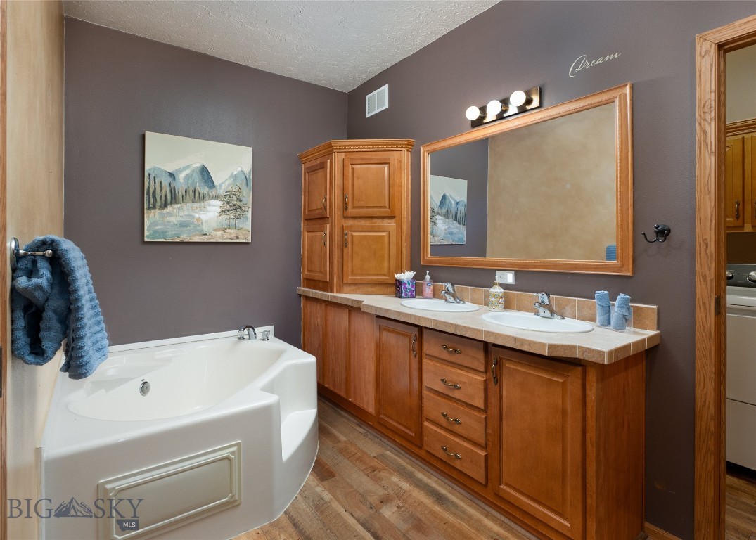 Certificate Of Survey COS - Residential