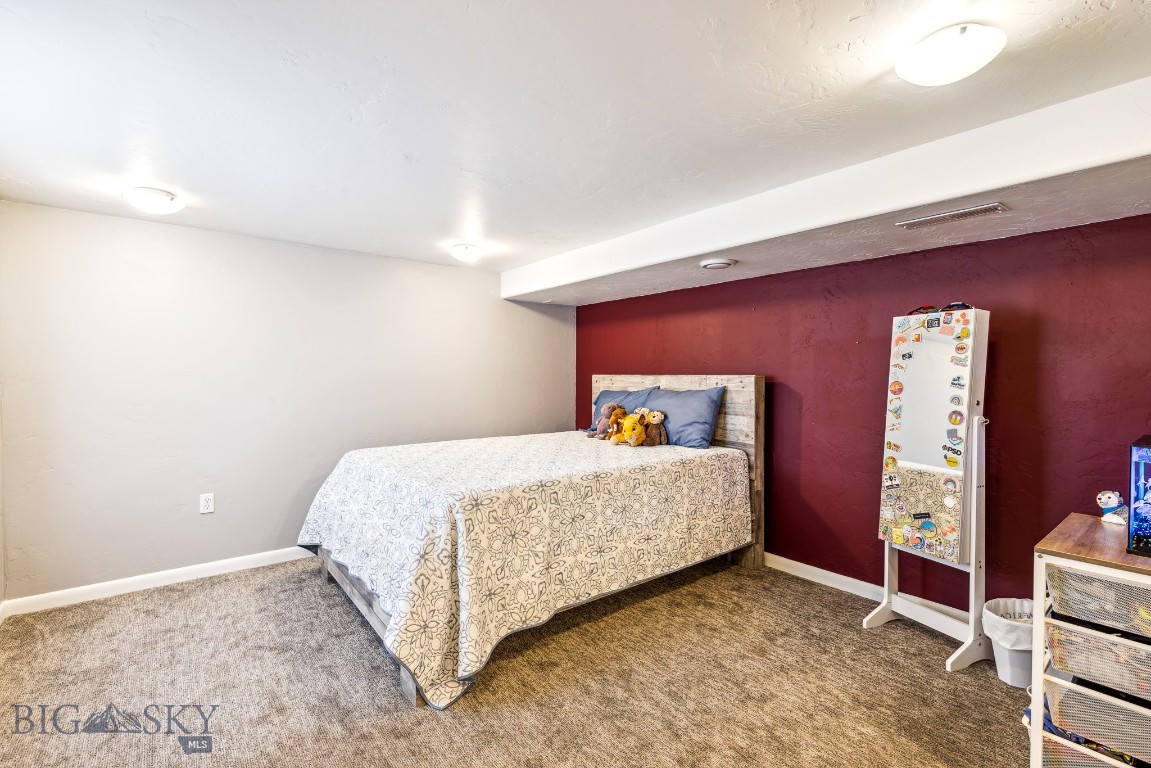 Manhattan, Montana 59741, United States, 5 Bedrooms Bedrooms, ,2 BathroomsBathrooms,Residential,Active,126375