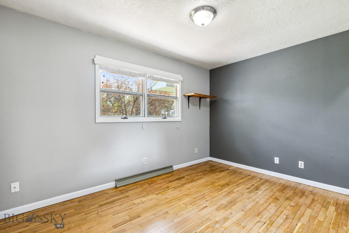 Manhattan, Montana 59741, United States, 5 Bedrooms Bedrooms, ,2 BathroomsBathrooms,Residential,Active,126375