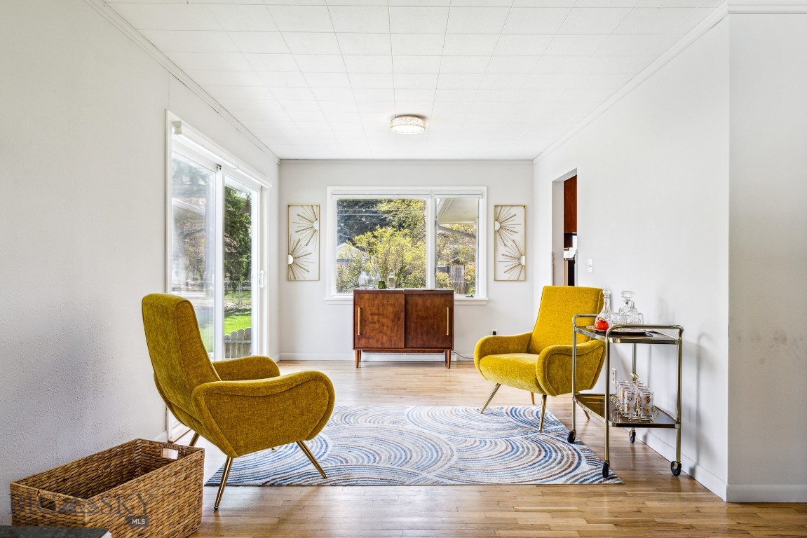 Manhattan, Montana 59741, United States, 5 Bedrooms Bedrooms, ,2 BathroomsBathrooms,Residential,Active,126375