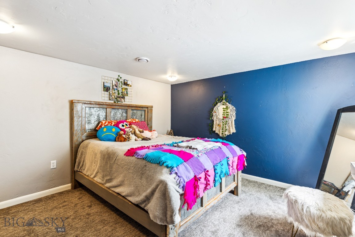 Manhattan, Montana 59741, United States, 5 Bedrooms Bedrooms, ,2 BathroomsBathrooms,Residential,Active,126375