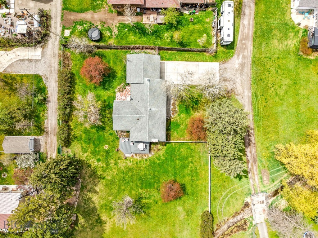 Manhattan, Montana 59741, United States, 5 Bedrooms Bedrooms, ,2 BathroomsBathrooms,Residential,Active,126375