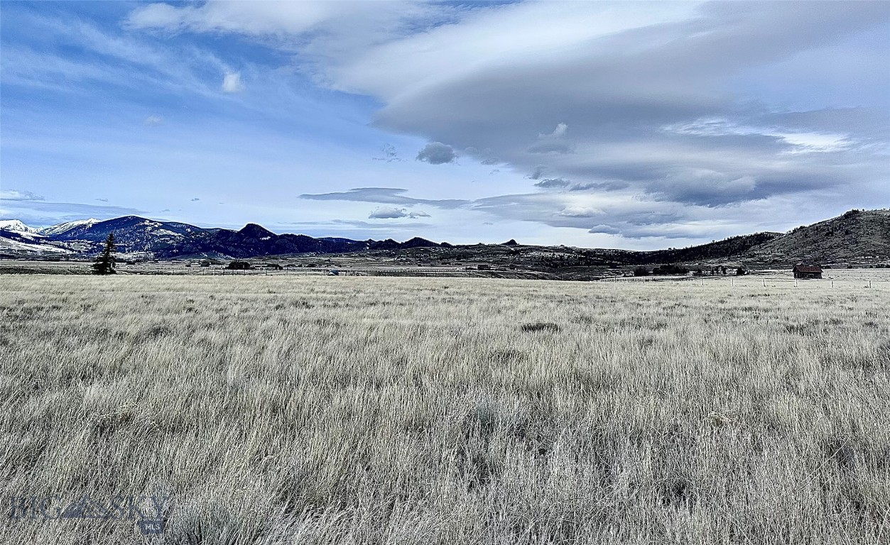 Shining Mountain West - Land