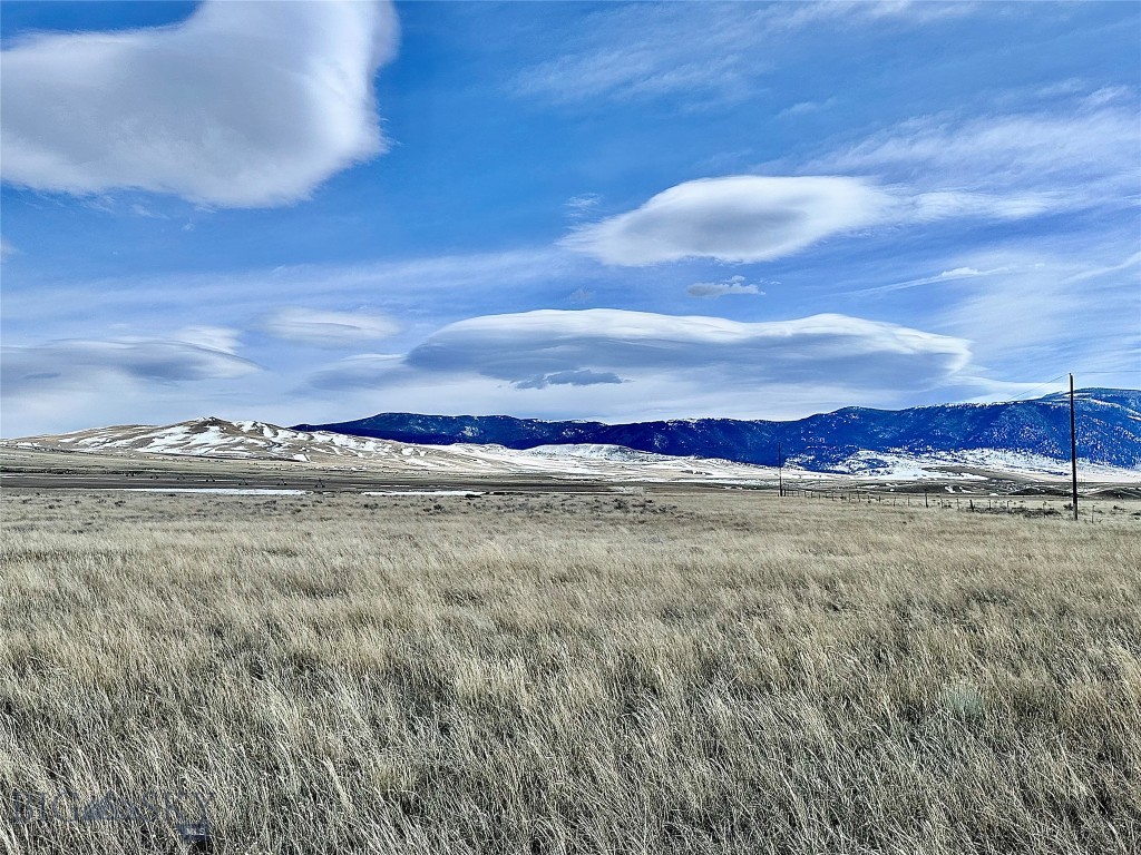 Shining Mountain West - Land