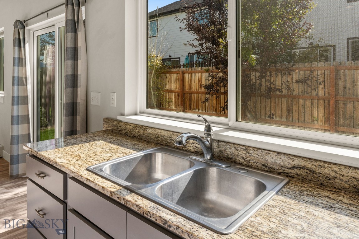 Henson - Residential