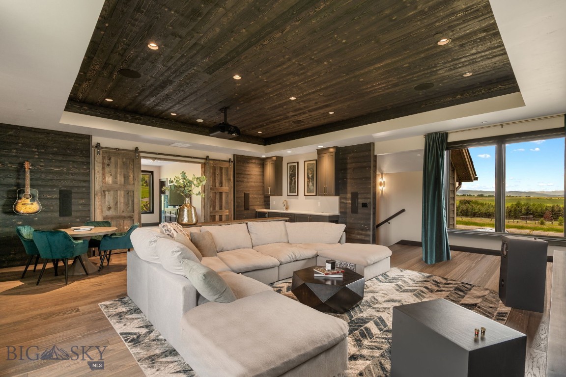 Greenhills Ranch - Residential