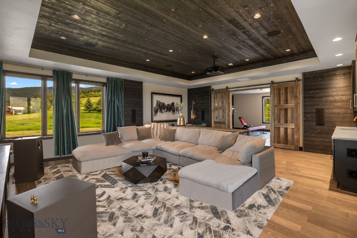 Greenhills Ranch - Residential