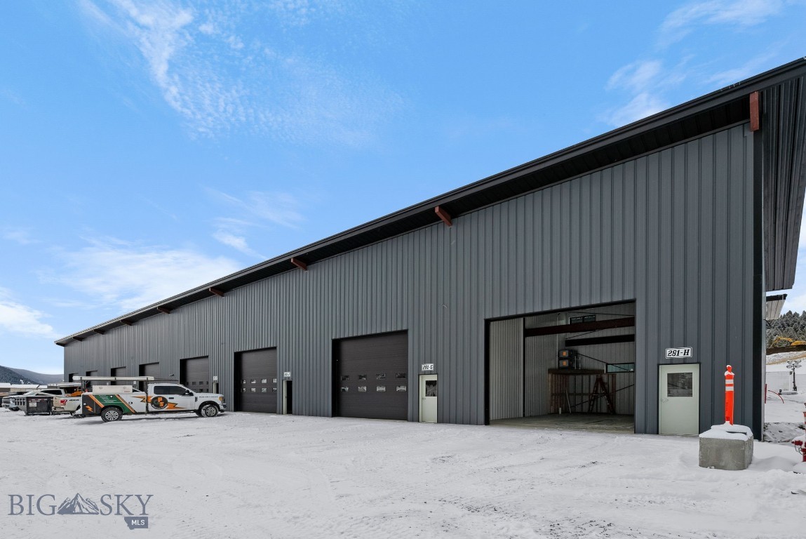 Blackfoot Hills - Commercial Sale