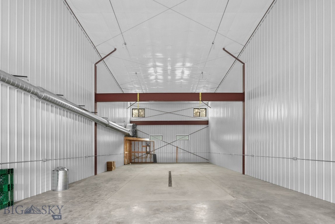 100 Blacksmith Loop H