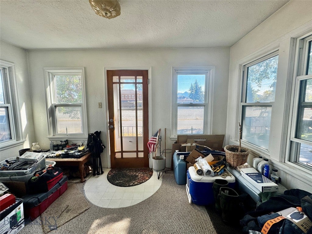 206 W Front Street