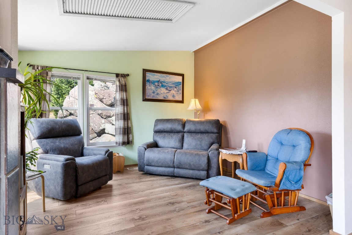 Pipestone - Residential