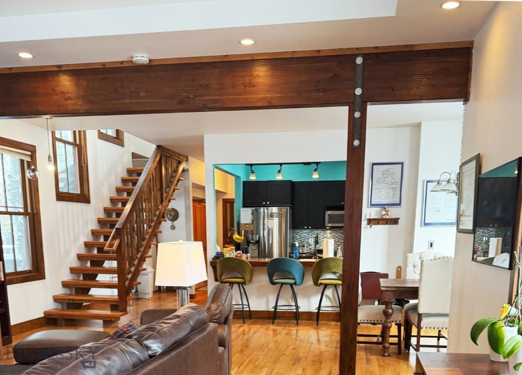 4605 W Babcock Street