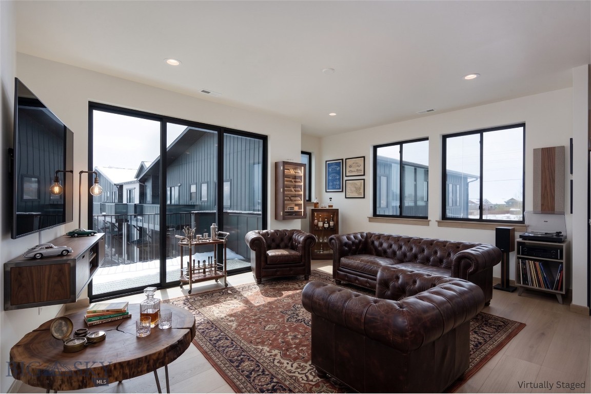 Fremont Square Condos - Residential