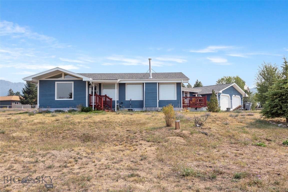 Butte, Montana 59701, United States, 5 Bedrooms Bedrooms, ,3 BathroomsBathrooms,Residential,Contingent,44680