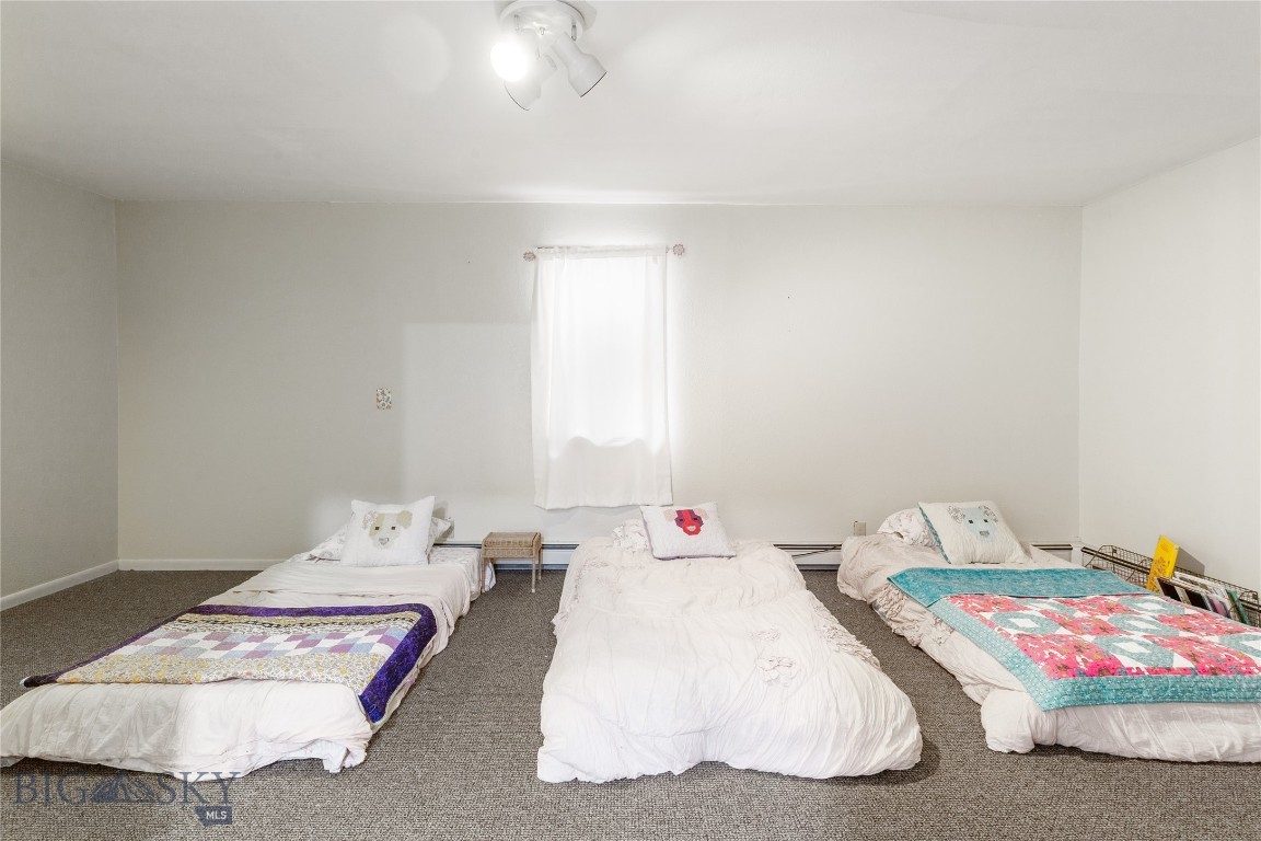 Butte, Montana 59701, United States, 5 Bedrooms Bedrooms, ,3 BathroomsBathrooms,Residential,Contingent,44680