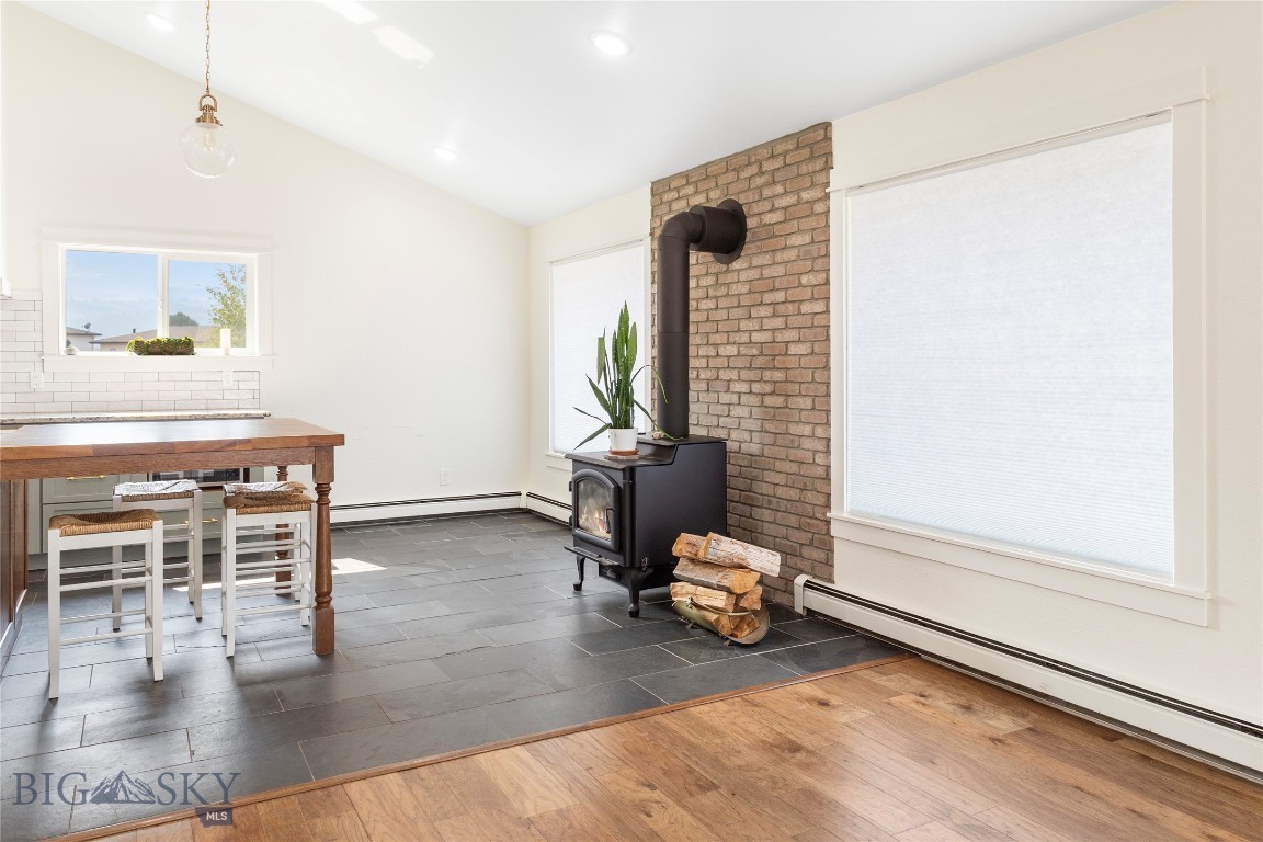 Butte, Montana 59701, United States, 5 Bedrooms Bedrooms, ,3 BathroomsBathrooms,Residential,Contingent,44680