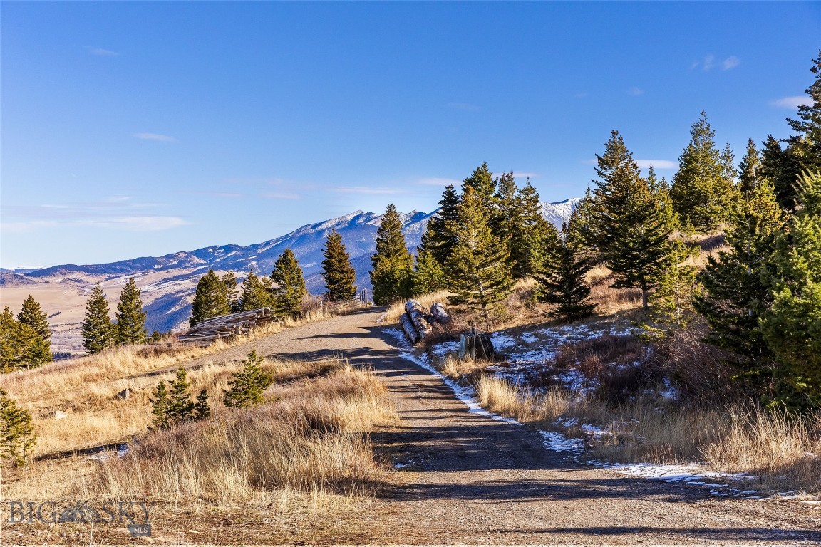 Yellowstone Basin Properties - Land