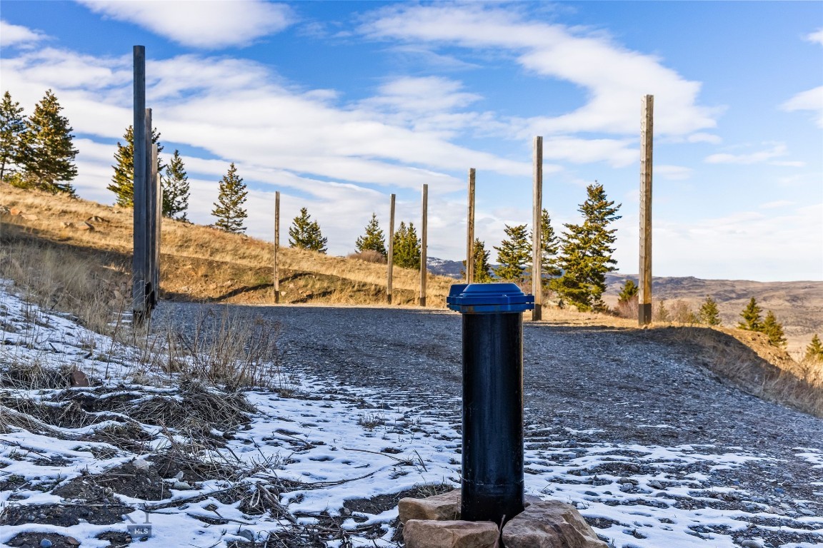 Yellowstone Basin Properties - Land