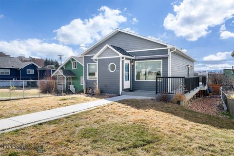 Photo of 820 W Diamond St, Butte, MT 59701 (MLS # 409785)